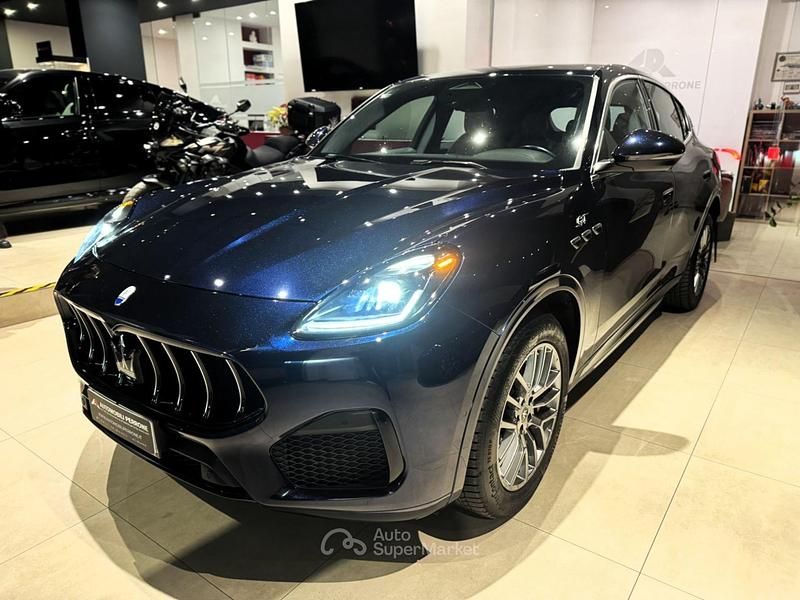 Usata Maserati Grecale GT 300 CV (220 kW) 2023 Blu nobile SUV