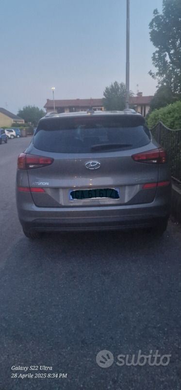 Usata Hyundai Tucson 116 CV (85 kW) 2020 Grigio SUV