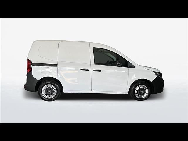 Usata Renault Kangoo 95 CV (69 kW) 2024 Bianco metallizzato Monovolume