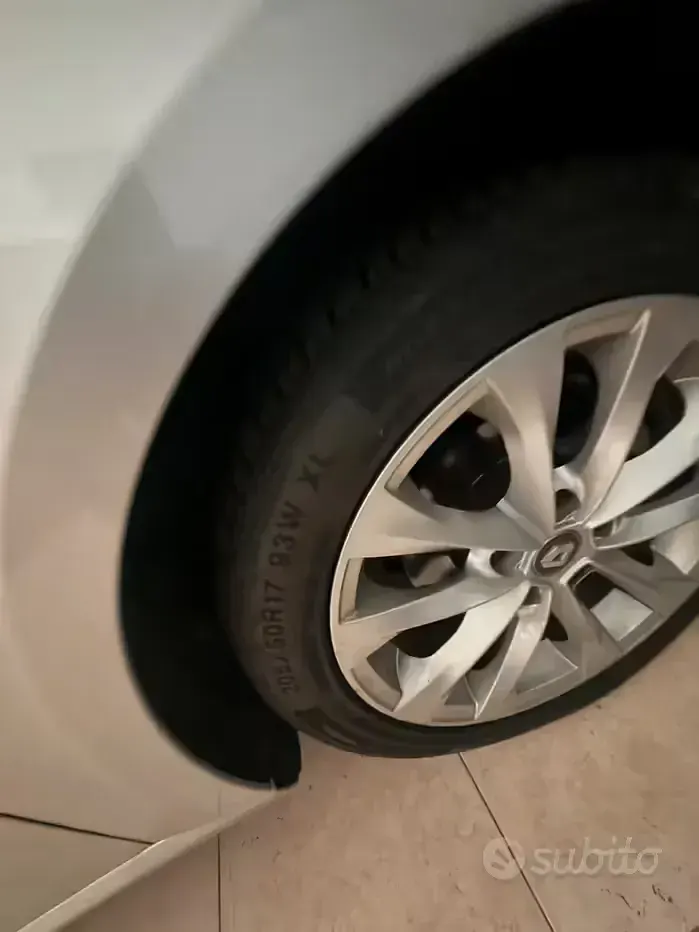 Usata Renault Mégane 110 CV (80 kW) 2018 Grigio Berlina