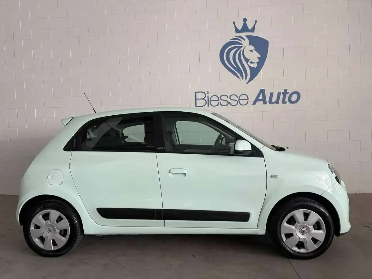 Usata Renault Twingo 90 CV (66 kW) 2019 Latte menta Utilitaria