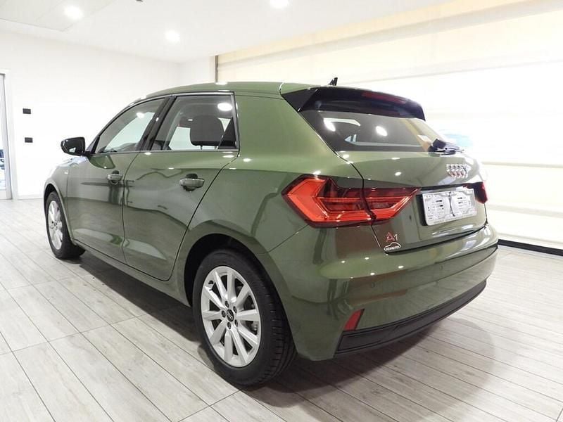 Usata Audi A1 Business 115 CV (84 kW) 2024 Bianco cortina SUV