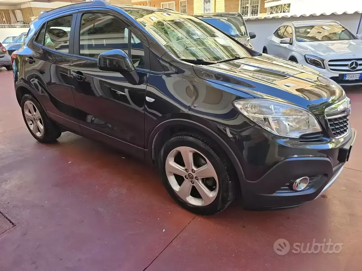 Usata Opel Mokka 131 CV (96 kW) 2013 Nero SUV