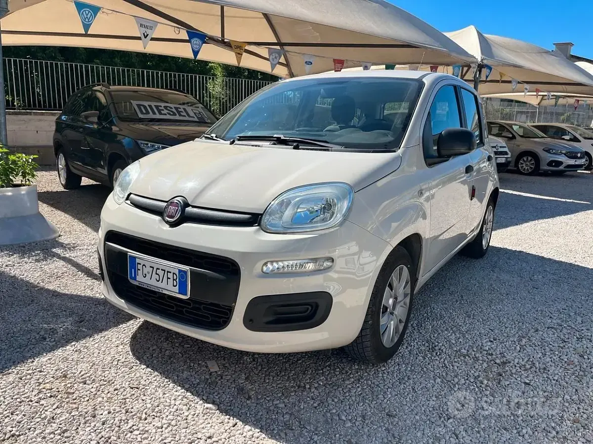 Usata Fiat Panda 69 CV (50 kW) 2016 Beige Utilitaria
