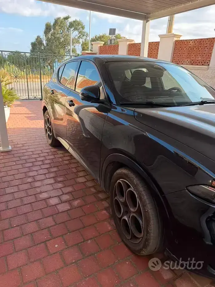 Usata Alfa Romeo Tonale 131 CV (96 kW) 2025 Nero SUV