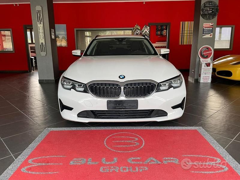 Usata BMW 320e Advantage 190 CV (139 kW) 2021 Bianco Station wagon