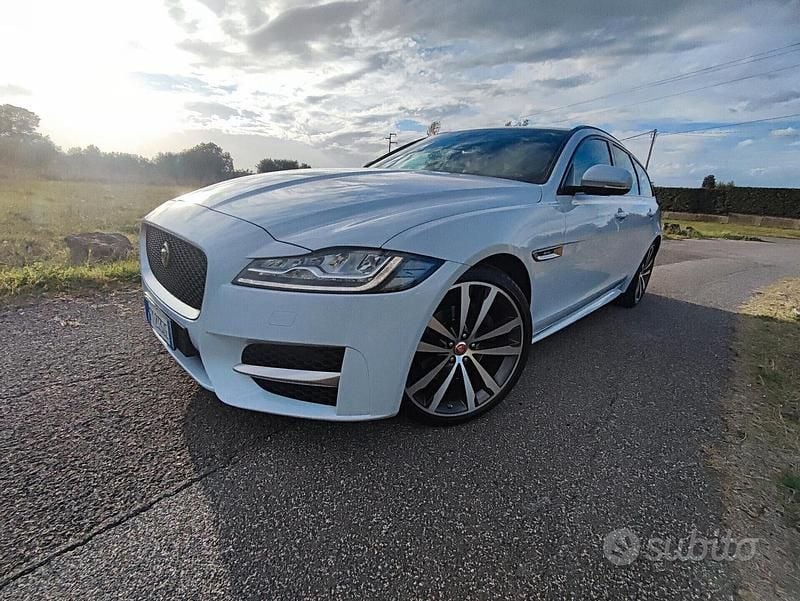Usata Jaguar XF Sportbrake R-Sport 180 CV (132 kW) 2019 Bianco Station wagon