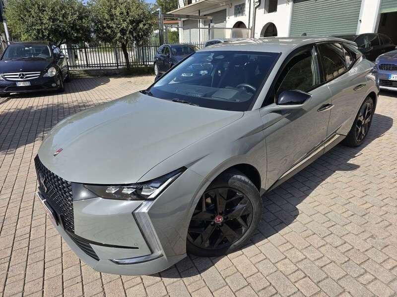 Grigio Usata 2022 DS Automobiles DS4 Performance Line Plus SUV | 22.500 € (Buon prezzo) - Immagine 1/4