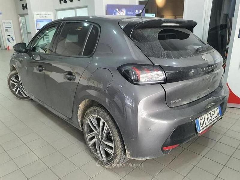 Usata Peugeot 208 Allure 101 CV (74 kW) 2021 Grigio scuro / metallizzato Utilitaria