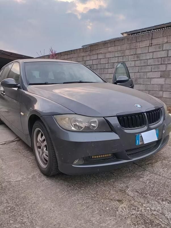 Usata BMW 320 Efficient Dynamics 163 CV (119 kW) 2007 Grigio Station wagon