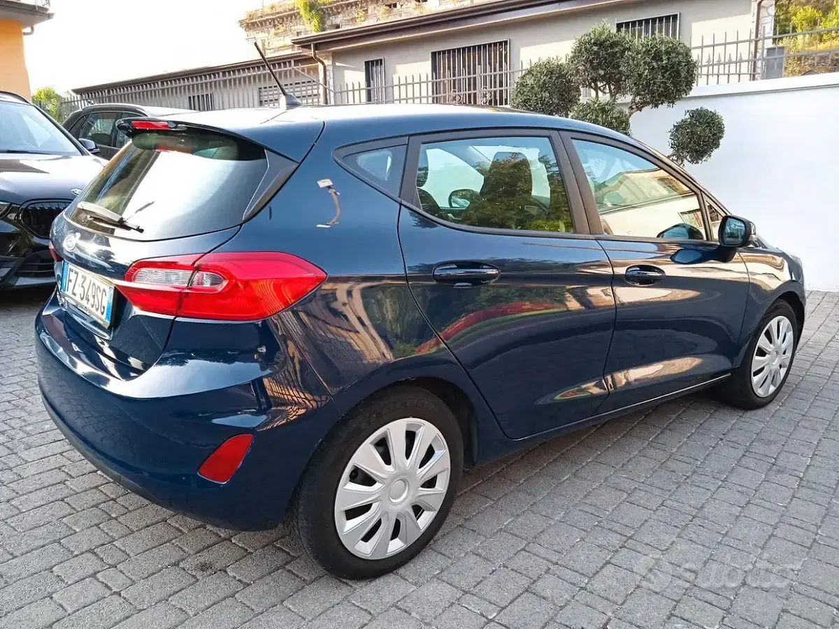 Usata Ford Fiesta 75 CV (55 kW) 2019 Bluazzurro Utilitaria