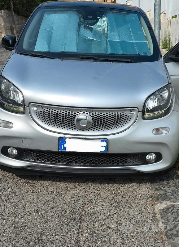 Usata 2015 Smart ForFour Utilitaria | 7200 € (Ottimo prezzo) - Immagine 1/4