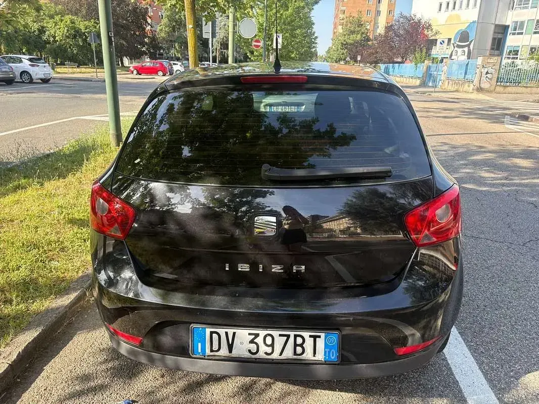 Usata Seat Ibiza Style 71 CV (52 kW) 2009 Nero Berlina
