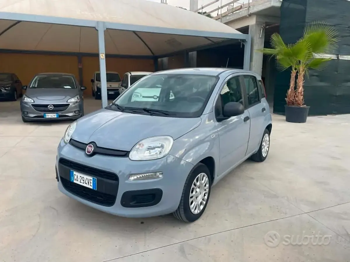 Usata Fiat Panda Easy 69 CV (50 kW) 2020 Grigio Utilitaria