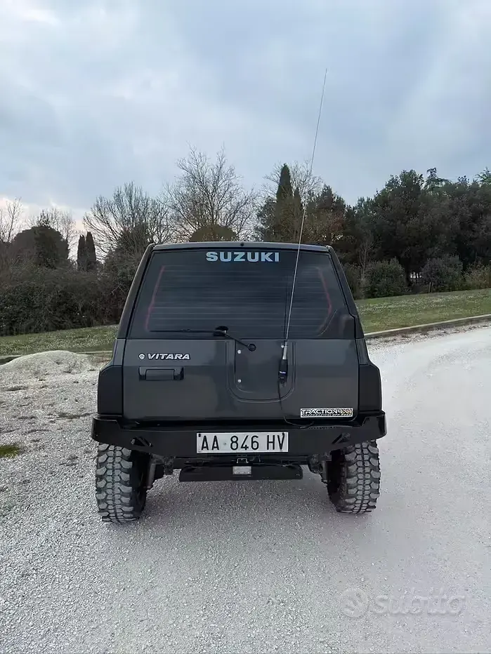 Usata Suzuki Vitara 75 CV (55 kW) 1992 SUV
