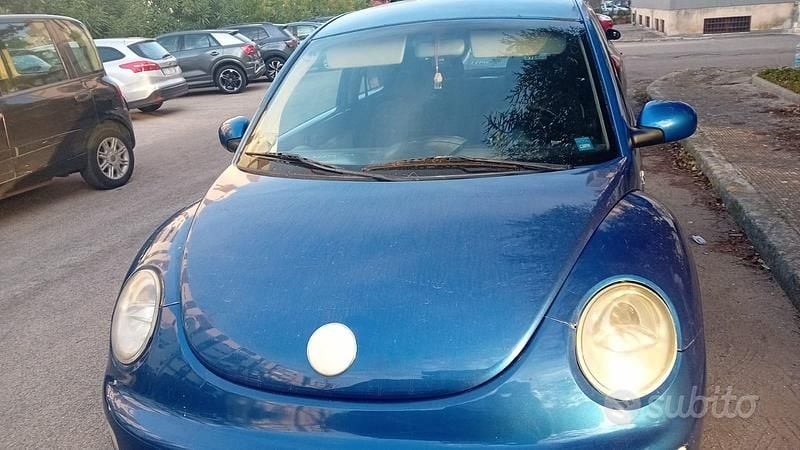 Usata VW Beetle 90 CV (66 kW) 2000 Utilitaria
