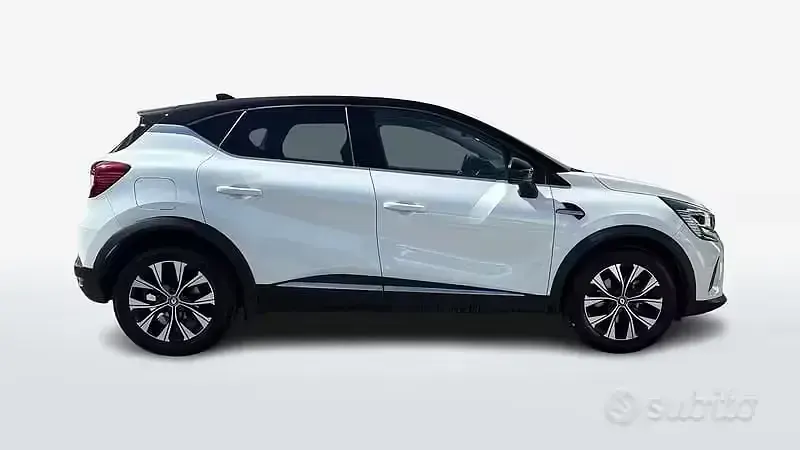 Usata Renault Captur Techno 94 CV (69 kW) 2023 Bianco SUV