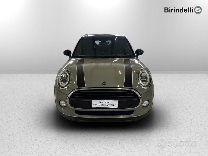 Usata Mini Cooper D Hype 115 CV (84 kW) 2018 Grigio Utilitaria