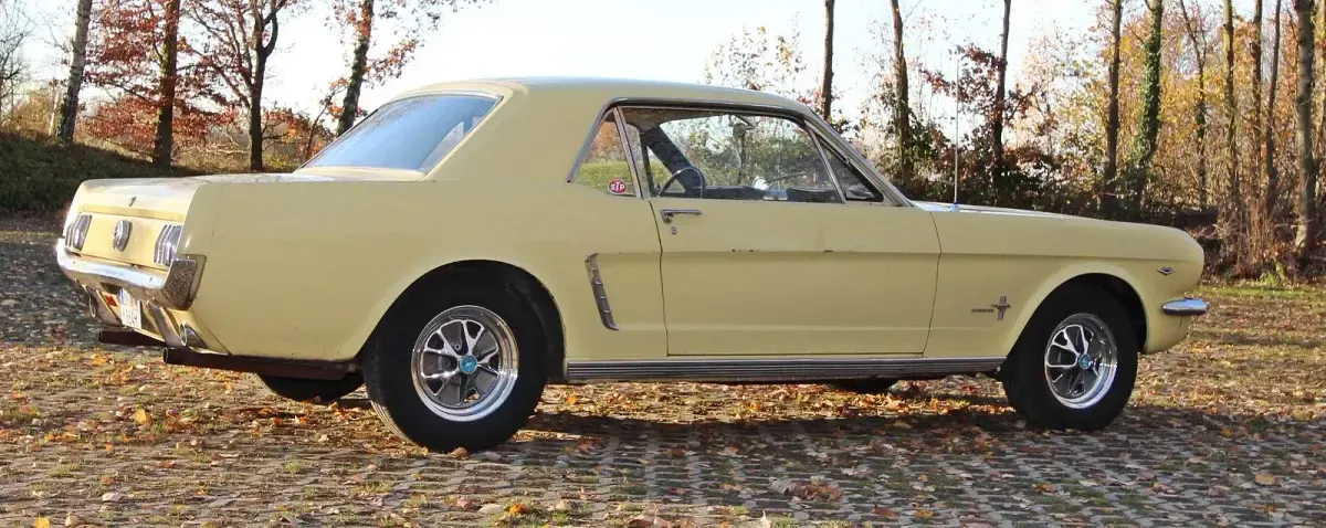 Usata Ford Mustang 166 CV (122 kW) 1964 Giallo Coupé