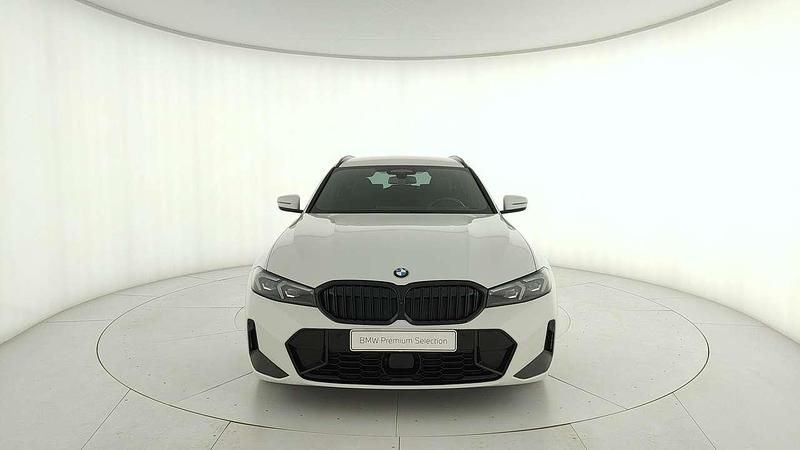 Usata BMW 320 M Sport 190 CV (139 kW) 2025 Bianco Station wagon
