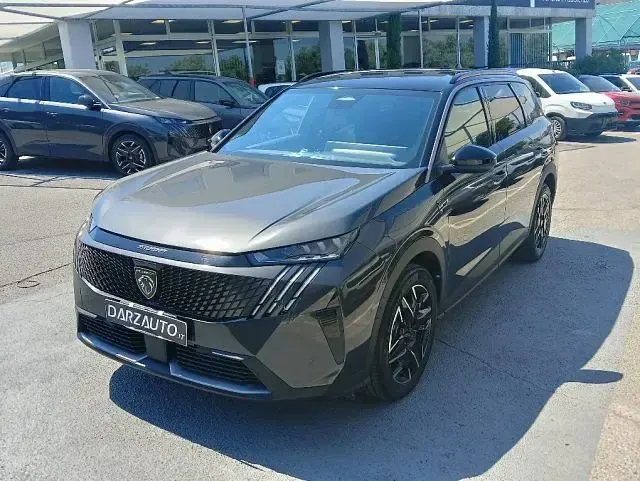 Usata Peugeot 5008 GT 136 CV (100 kW) 2025 SUV