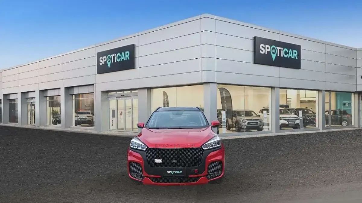 Usata Sportequipe S6 150 CV (110 kW) 2024 Rosso tetto nero SUV