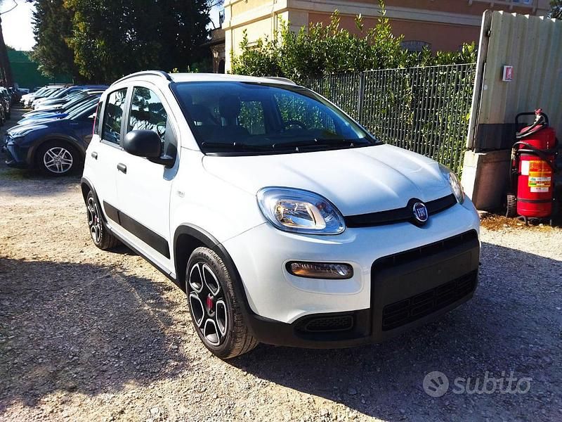 Usata Fiat Panda City Life 70 CV (51 kW) 2022 Bianco Berlina