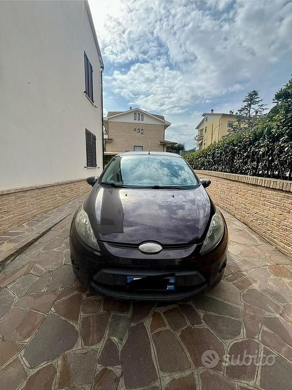 Usata Ford Fiesta 68 CV (50 kW) 2010 Utilitaria