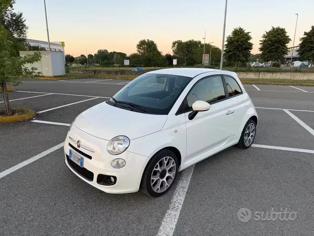 Käytetty Fiat 500S S 69 HP (50 kW) 2013 Valkoinen Sedan