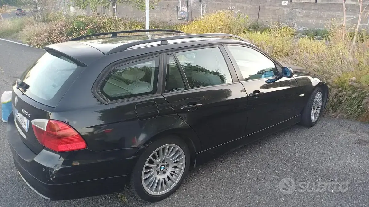 Usata BMW 320 177 CV (130 kW) 2007 Nero Station wagon