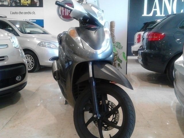 Venduto Honda Cr Z Sh 300 Auto Usate In Vendita