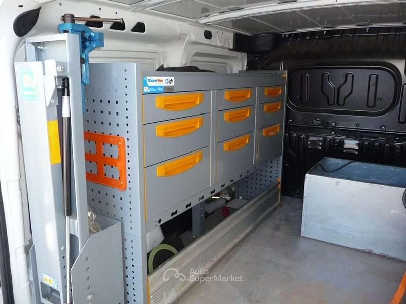 Usata Fiat Doblò 120 CV (88 kW) 2019 Bianco Monovolume