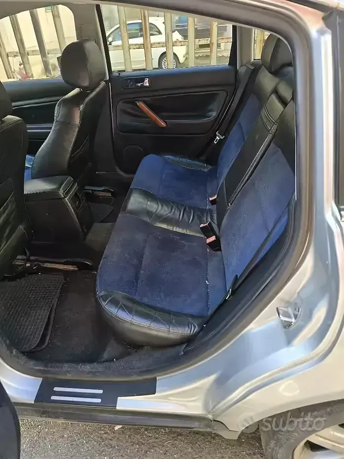 Usata VW Passat 150 CV (110 kW) 2001 Grigio Berlina