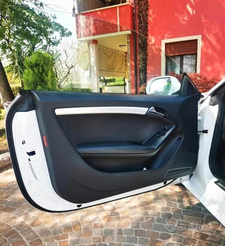 Usata Audi A5 2010 Bianco Coupé