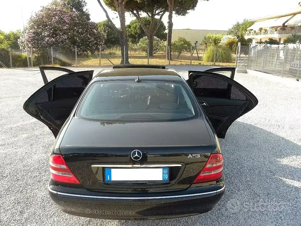 Usata Mercedes S320 AMG 224 CV (164 kW) 2000 Nero Berlina