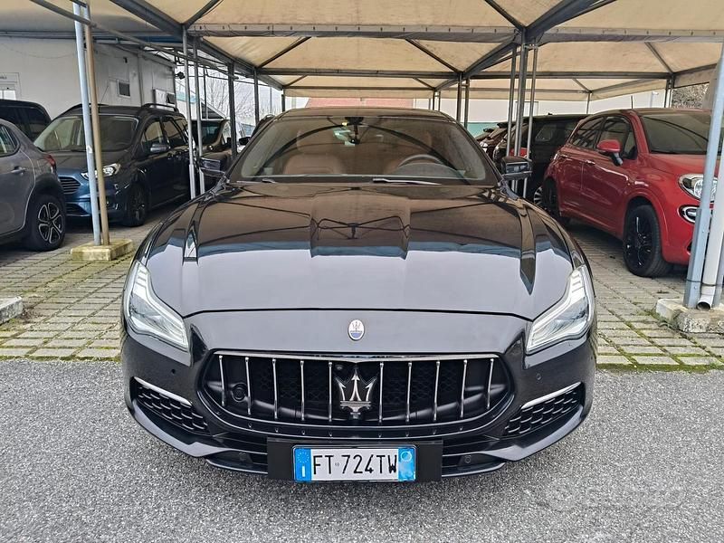 Usata Maserati Quattroporte GranLusso 430 CV (316 kW) 2018 Nero Berlina