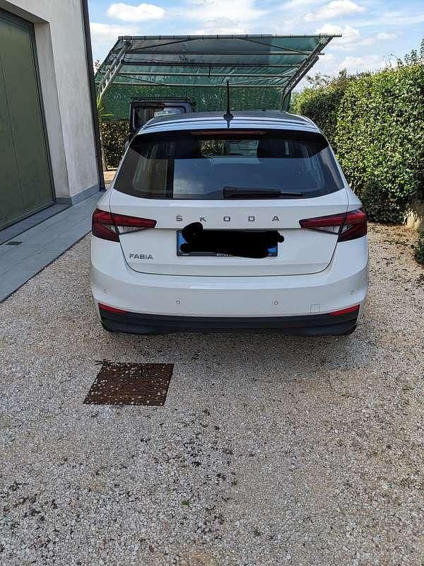 Usata Skoda Fabia Style 95 CV (69 kW) 2022 Bianco Berlina