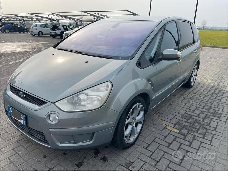 Usata Ford S-MAX S 140 CV (102 kW) 2008 Grigio Monovolume