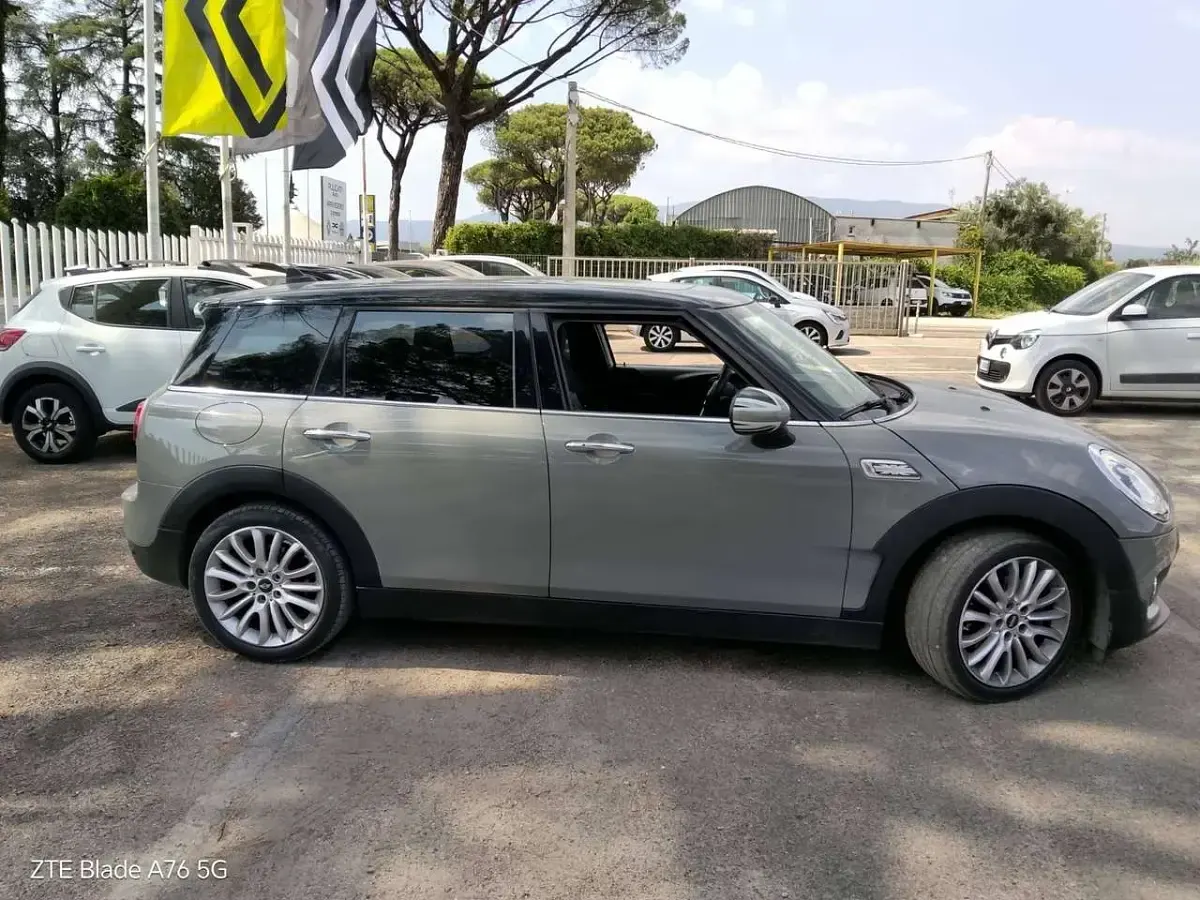Usata Mini Cooper D Clubman 150 CV (110 kW) 2016 Grigio/tetto nero Station wagon