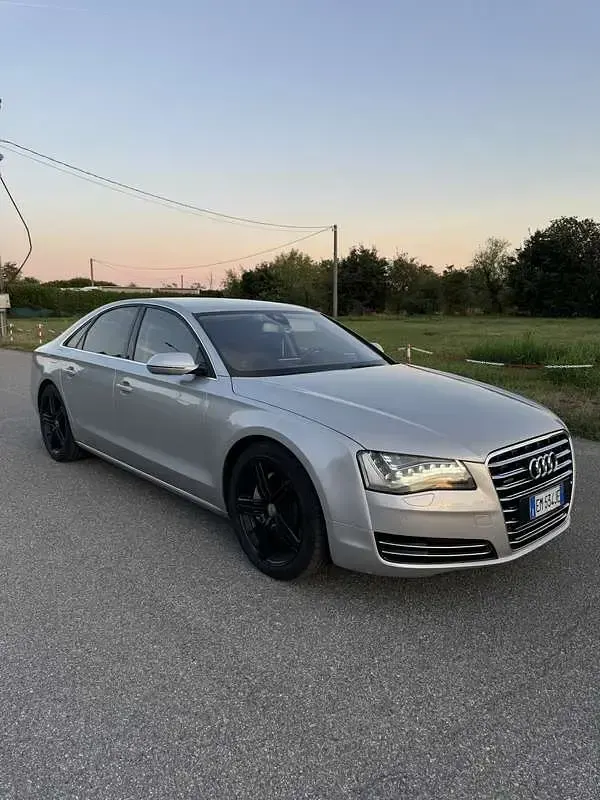 Usata Audi A8 250 CV (183 kW) 2012 Berlina