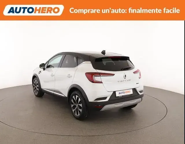 Usata Renault Captur Techno 94 CV (69 kW) 2023 Bianco SUV