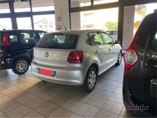 Usata VW Polo Trendline 60 CV (44 kW) 2014 Argento metallizzato Utilitaria