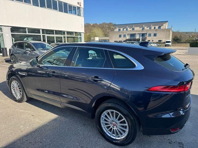 Usata Jaguar F-Pace Pure 180 CV (132 kW) 2019 Blu SUV