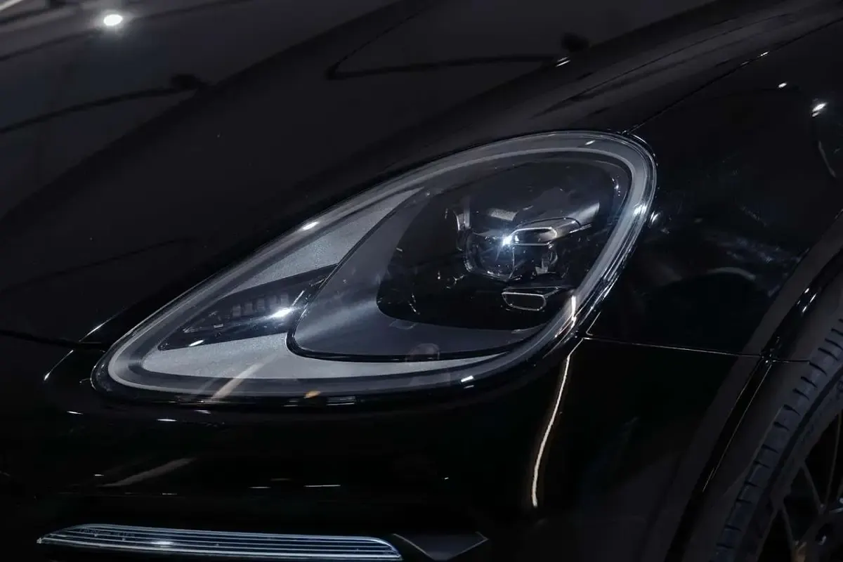 Usata Porsche Cayenne 460 CV (338 kW) 2020 Nero SUV