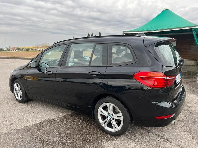 Usata BMW 218 2016 Nero Monovolume