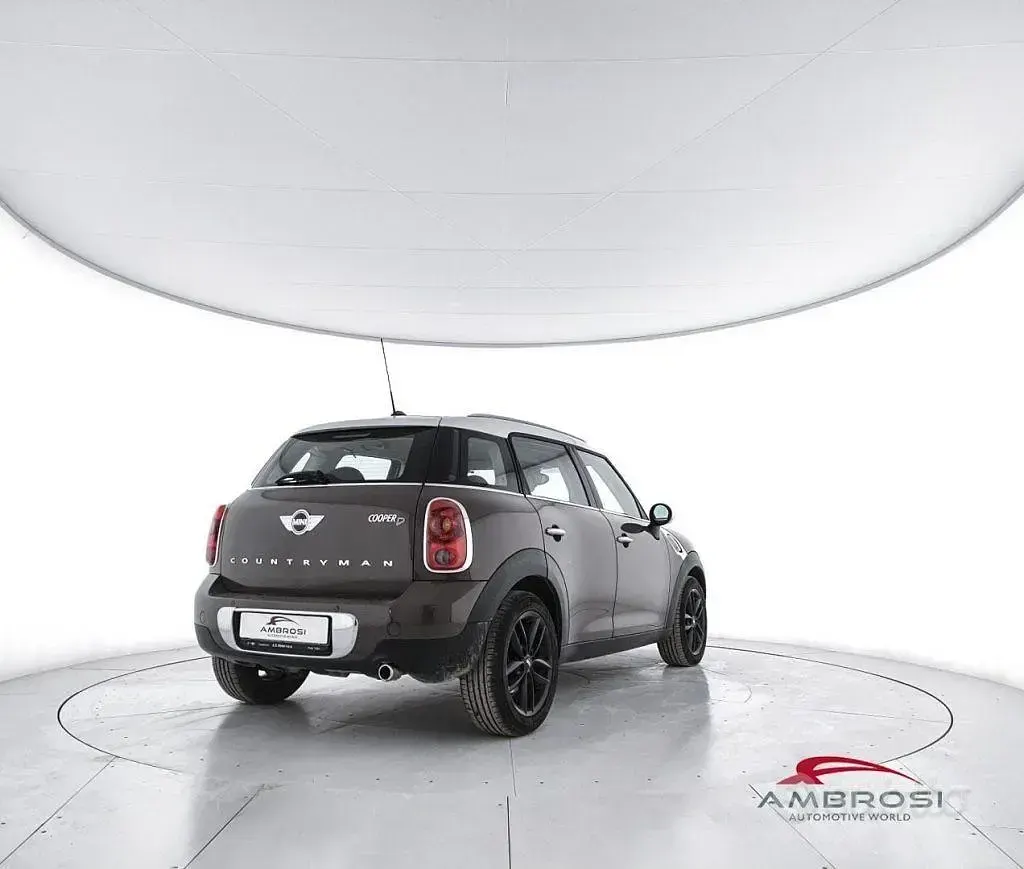 Usado Mini Cooper D Countryman 111 HP (81 kW) 2013 Castanho SUV