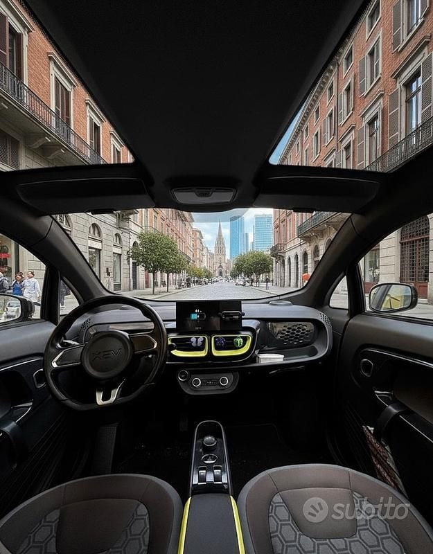 Usata XEV Yoyo 10 kW (14 CV) 2024 Nero Utilitaria