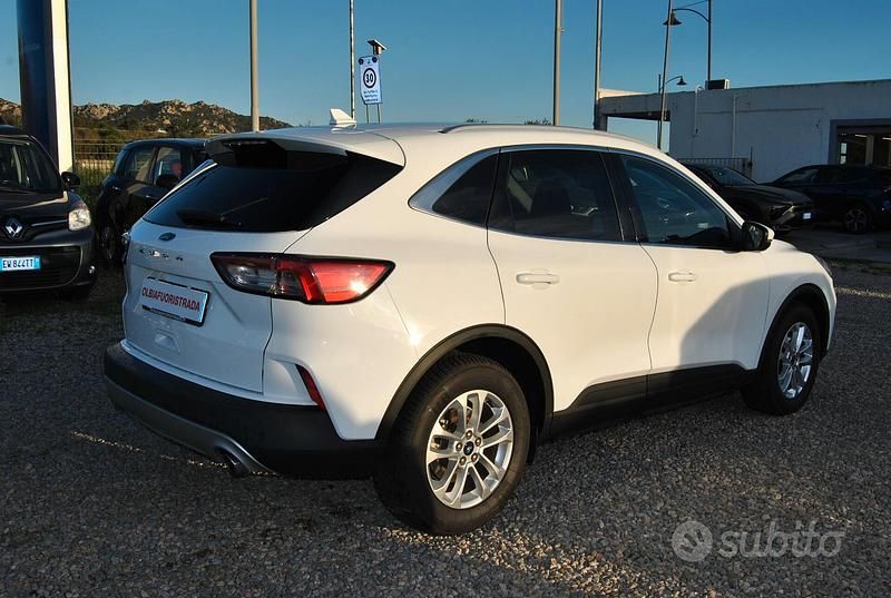 Usata Ford Kuga Titanium 120 CV (88 kW) 2021 Bianco SUV