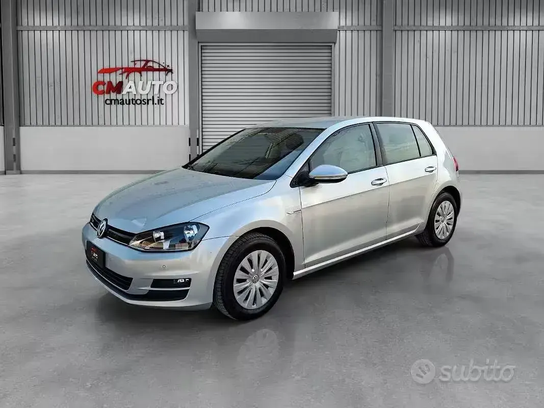 Usata VW Golf VII Trendline 110 CV (80 kW) 2015 Berlina