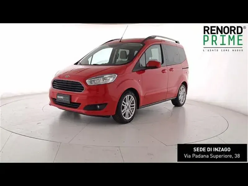 Usata Ford Tourneo Courier Titanium 101 CV (74 kW) 2018 Rosso Monovolume